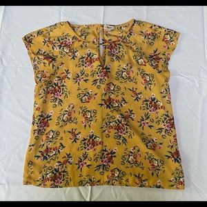 Women’s Floral Top